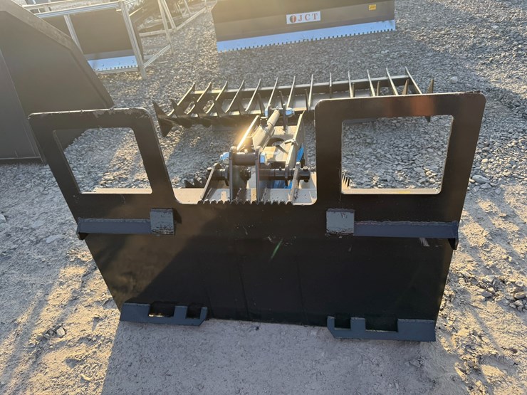 #2076-•-kc-skid-steer-spade-grapple-inv#:-25290-image-8