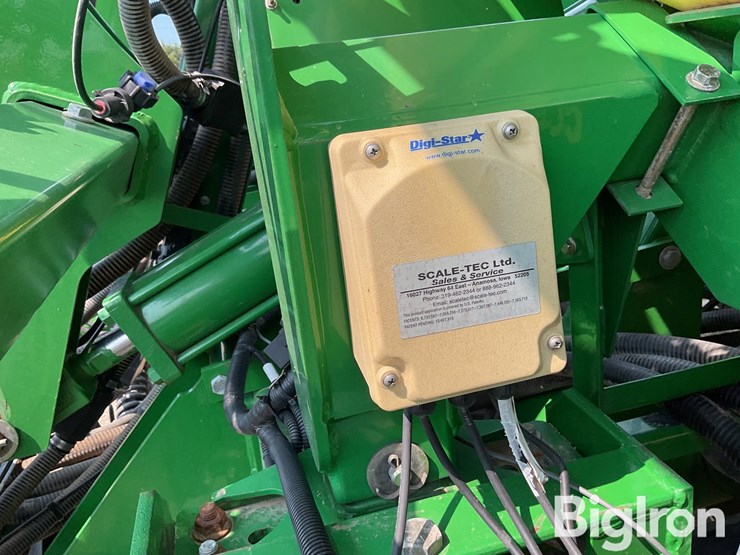 2012-john-deere-1990-image-15