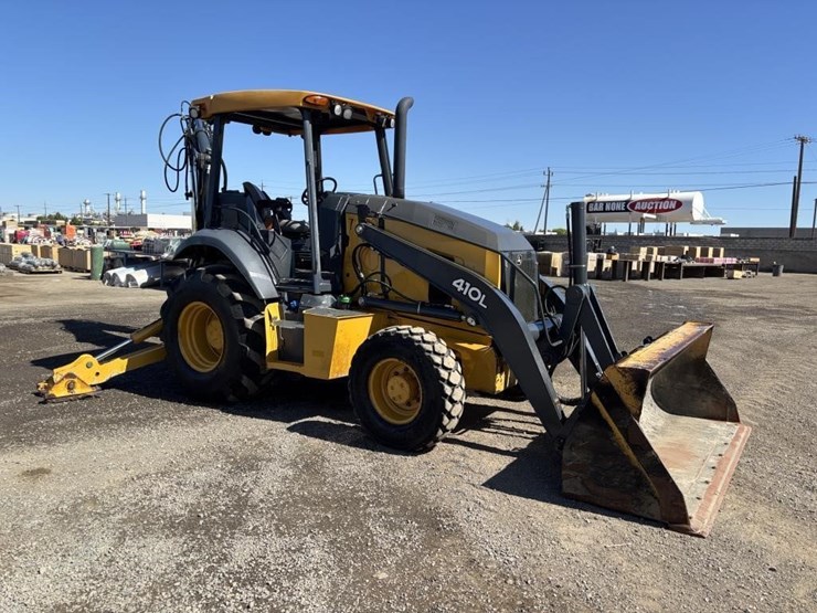 2020-deere-410l-image-2