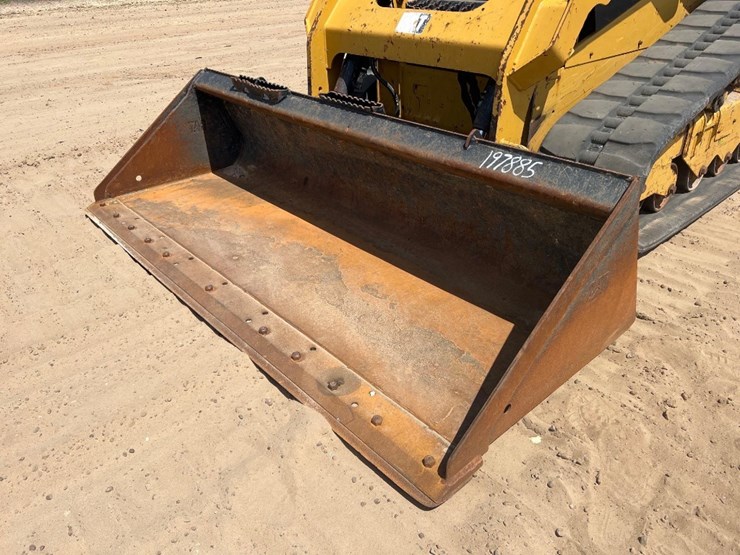 2019-caterpillar-259d-image-18