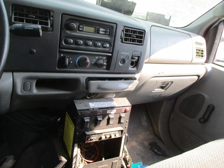 2004-ford-f450-sd-image-8