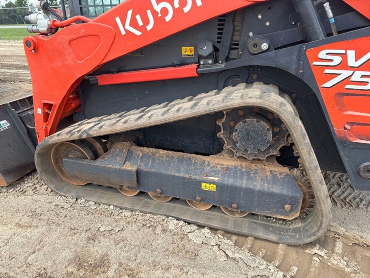 2022-kubota-svl75-2-image-9