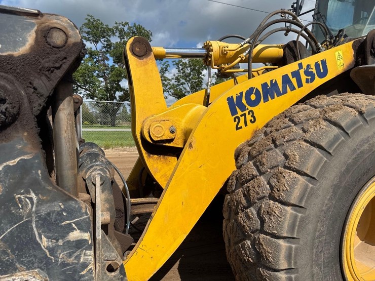 2019-komatsu-wa380-8-image-17