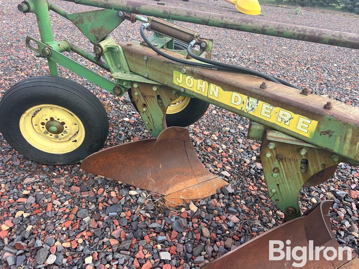 john-deere-5-image-16