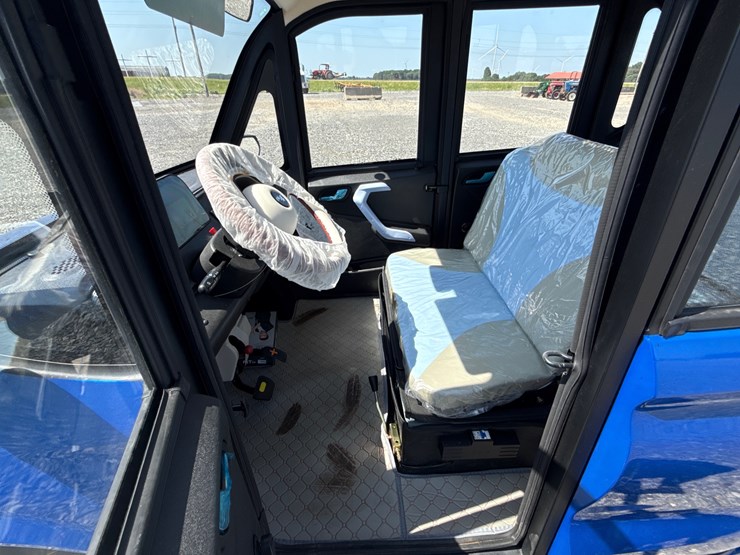 #31-•-unused-cv-mini-truck-inv#:-31227-image-9
