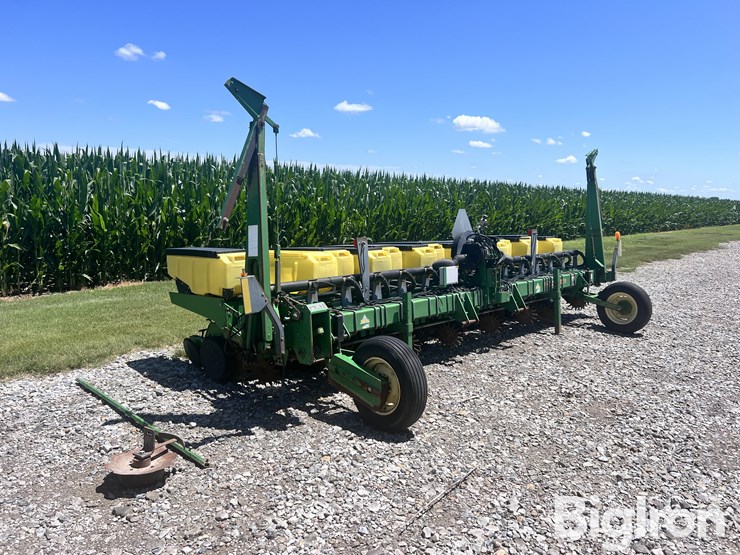 john-deere-1730-image-3