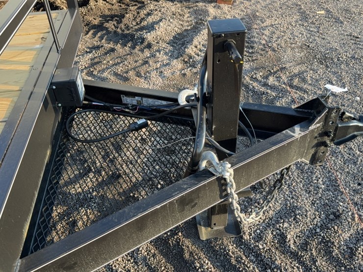 #3063-•-2025-native-trailers-84"-x-20'-bumper-pull-trailer-image-3