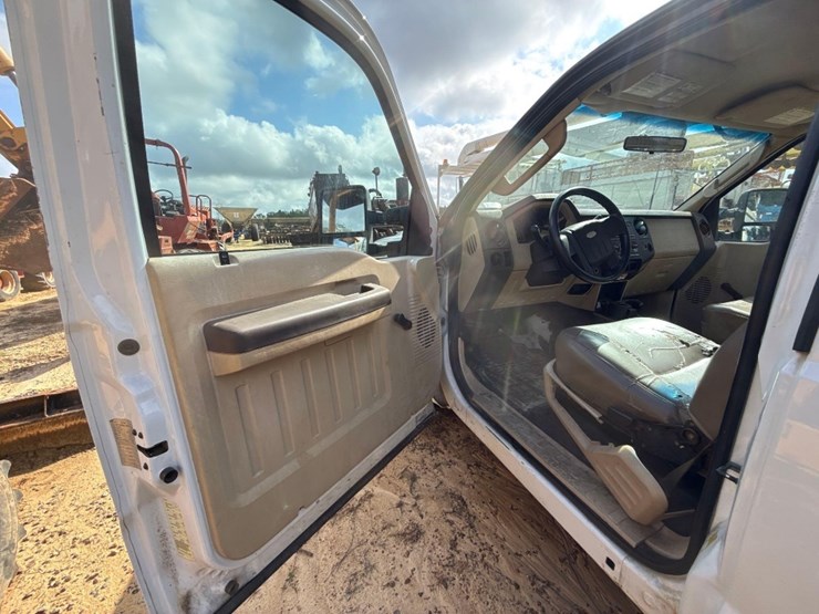 2008-ford-f350-xl-image-7