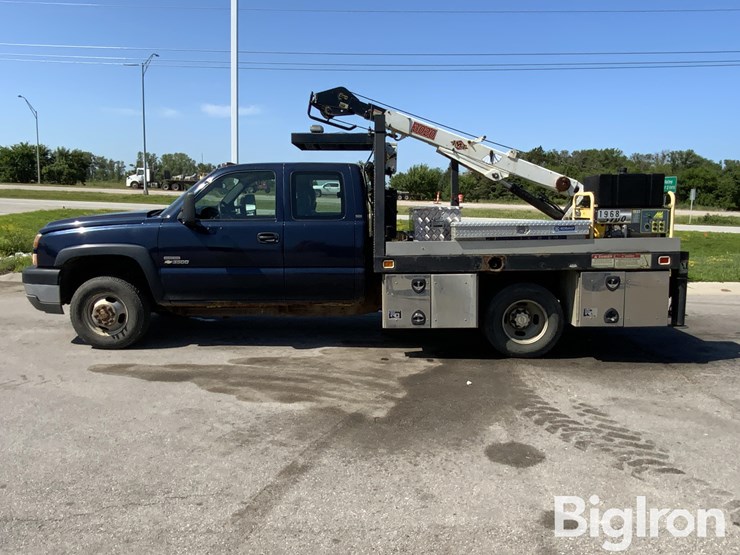 2005-chevrolet-silverado-3500-image-8