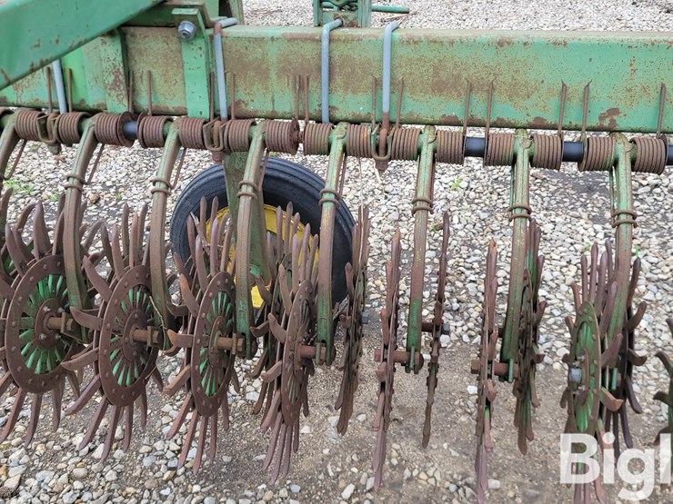 john-deere-400-image-18