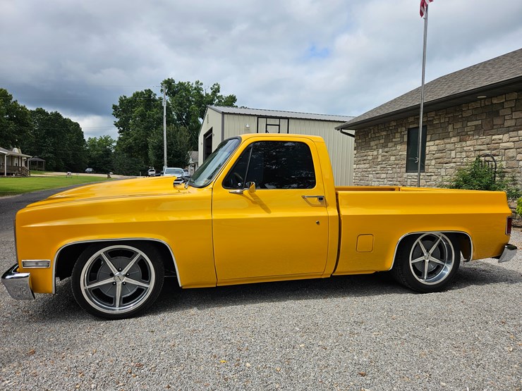 1984-chevrolet-c10-image-7