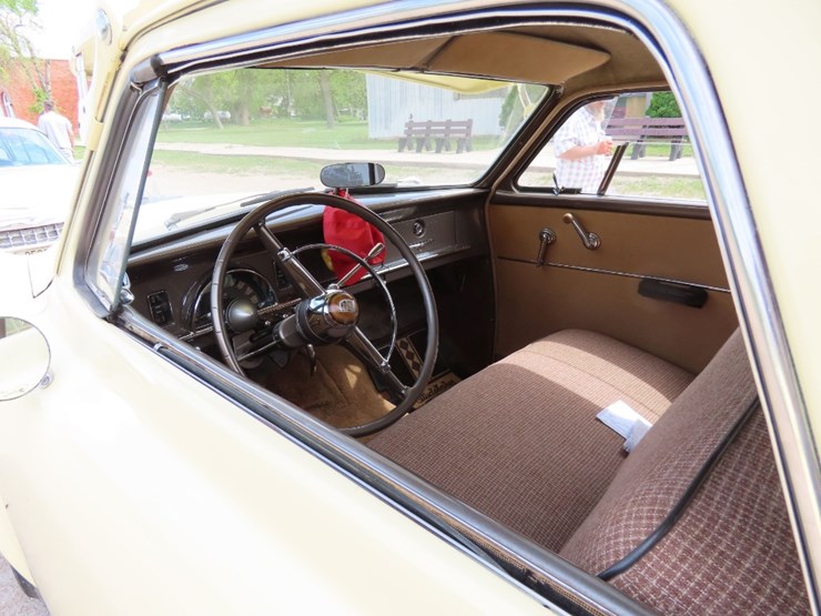 1950-studebaker-champion-coupe-image-10