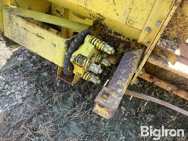 john-deere-3970-image-11