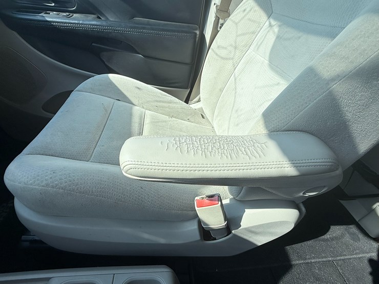 2006-dodge-grand-caravan-image-55