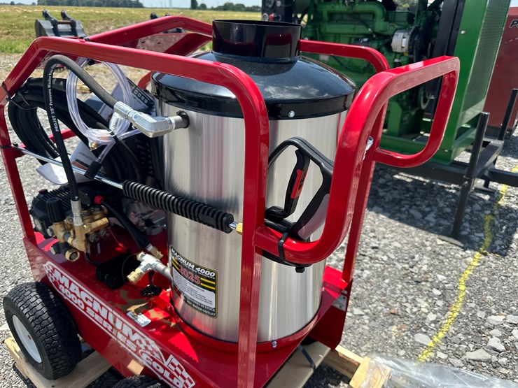 #4-•-unused-magnum-4000-series-hot-water-pressure-washer-252773-inv#:-24641-image-10