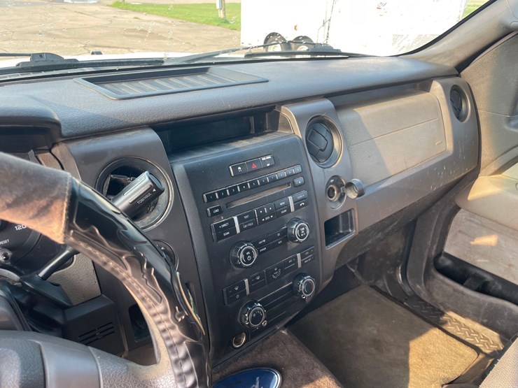2010-ford-f150-xl-image-42