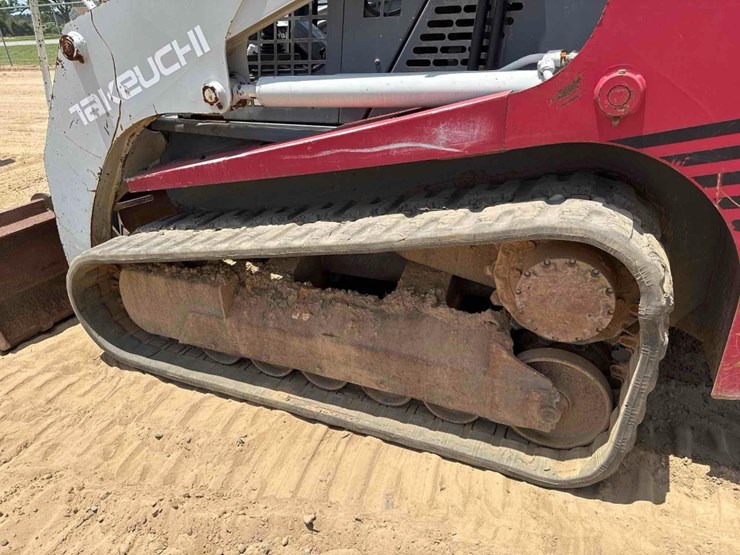 takeuchi-tl150-image-15