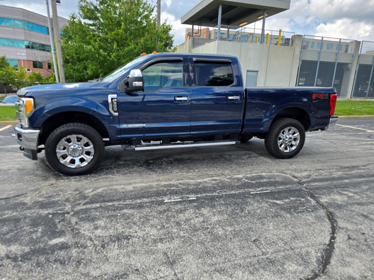2017-ford-f350-image-7