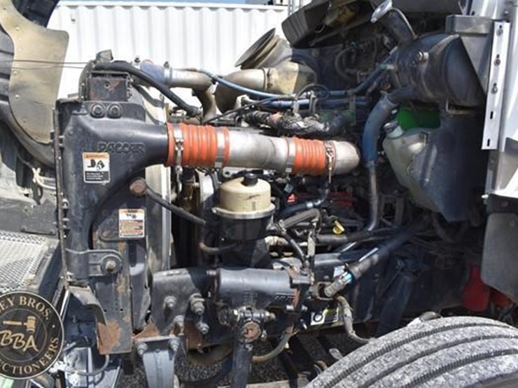 2012-kenworth-t370-image-52