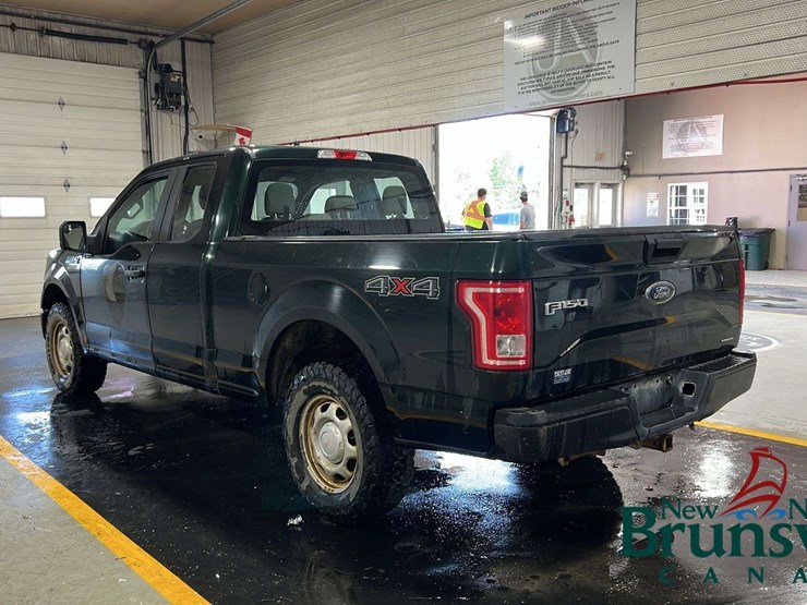 2016-ford-f150-image-3