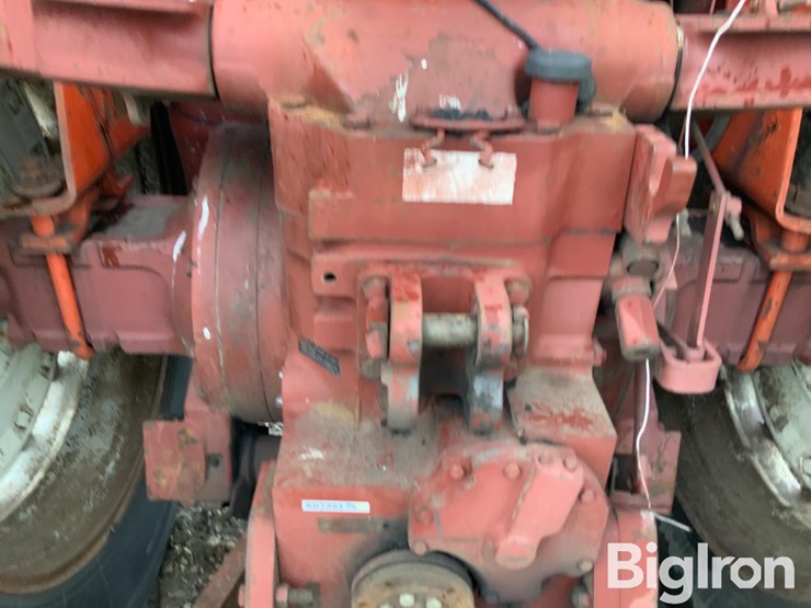 1973-allis-chalmers-7030-image-13