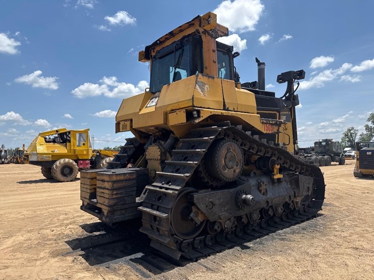 2011-caterpillar-d9t-image-6
