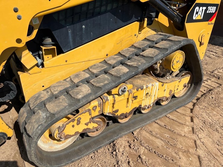 caterpillar-259d-image-9