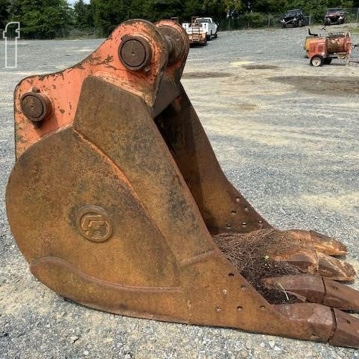 CF EXCAVATOR BUCKET