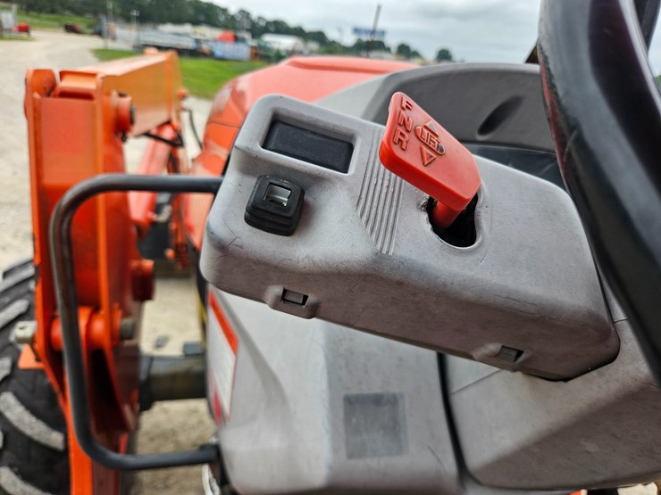 kubota-m5-111-image-56