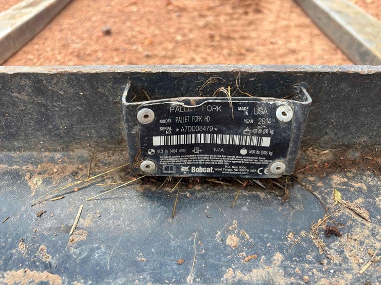 2014-bobcat-pallet-forks-image-5