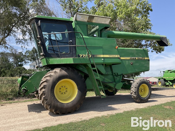 1988-john-deere-7720-image-1