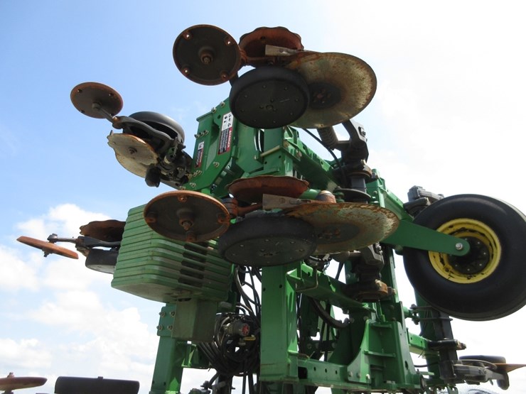 john-deere-2510c-image-8