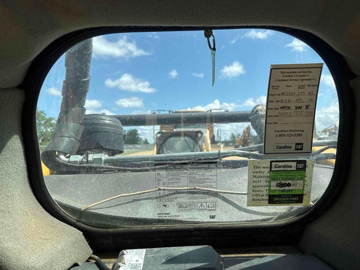 2019-caterpillar-299d2-xhp-image-34