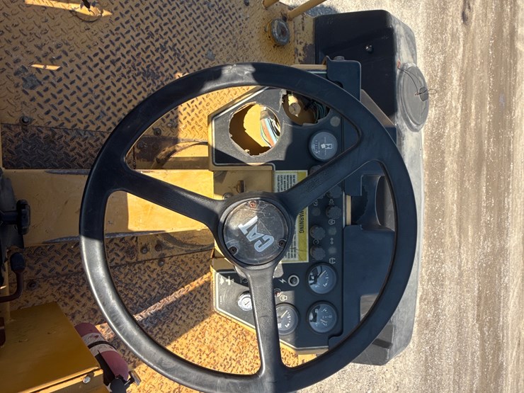 caterpillar-ps-150b-image-17