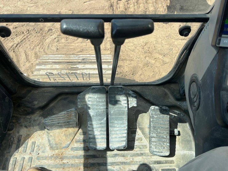 2020-komatsu-pc360-lc-11-image-44