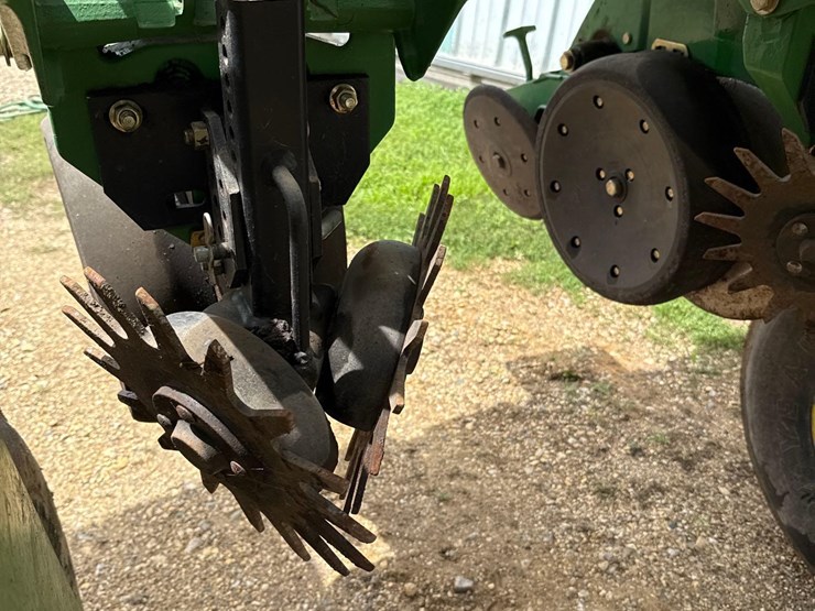 john-deere-1770nt-image-15
