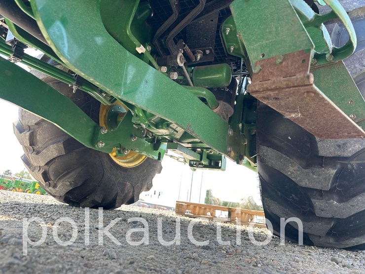 john-deere-4052m-image-7