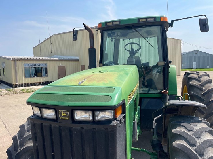 john-deere-8400-image-19