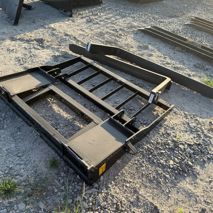 #2072 • Unused 58" Skid Steer Forks Inv#: 25095