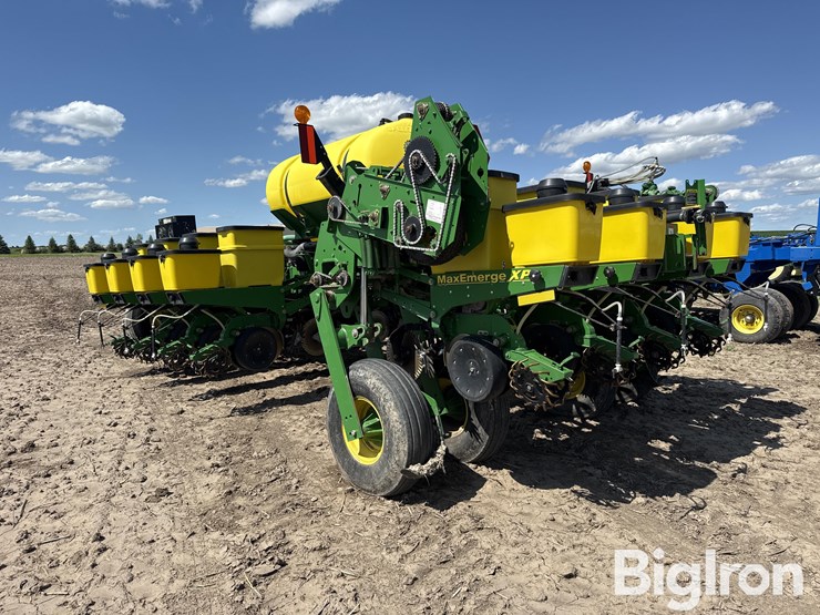 2009-john-deere-1770nt-image-5