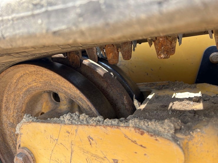 caterpillar-279d3-image-11