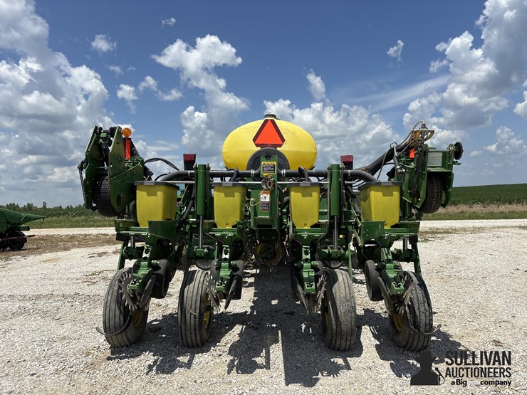 2008-john-deere-1770nt-image-6
