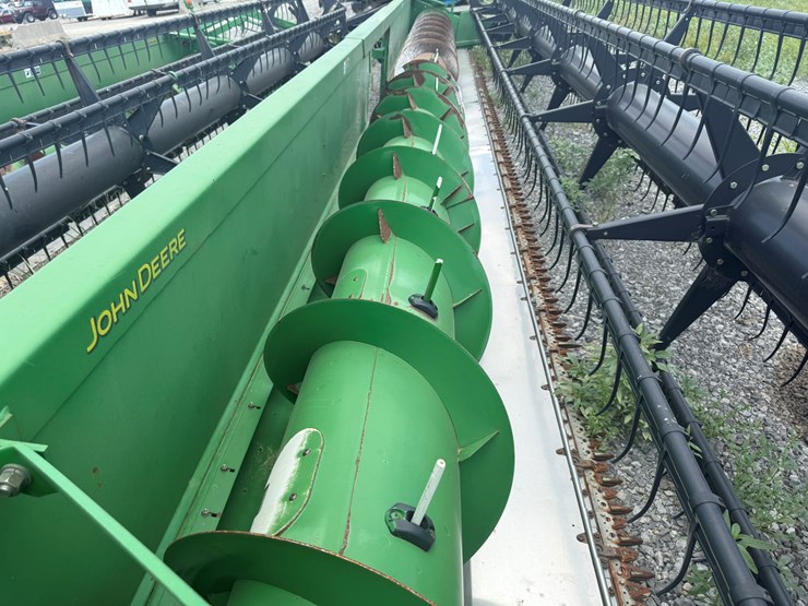 john-deere-30-image-13