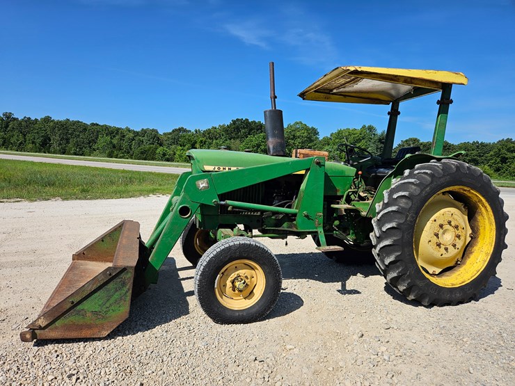 john-deere-2130-image-4