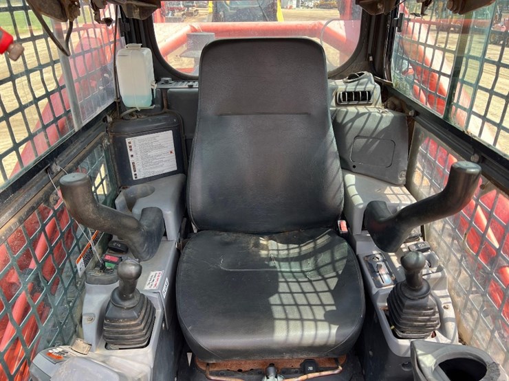 2018-kubota-svl95-2s-image-24