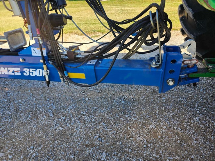 2019-kinze-3500-image-17