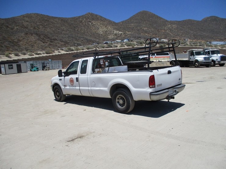 2004-ford-f250-xlt-image-4