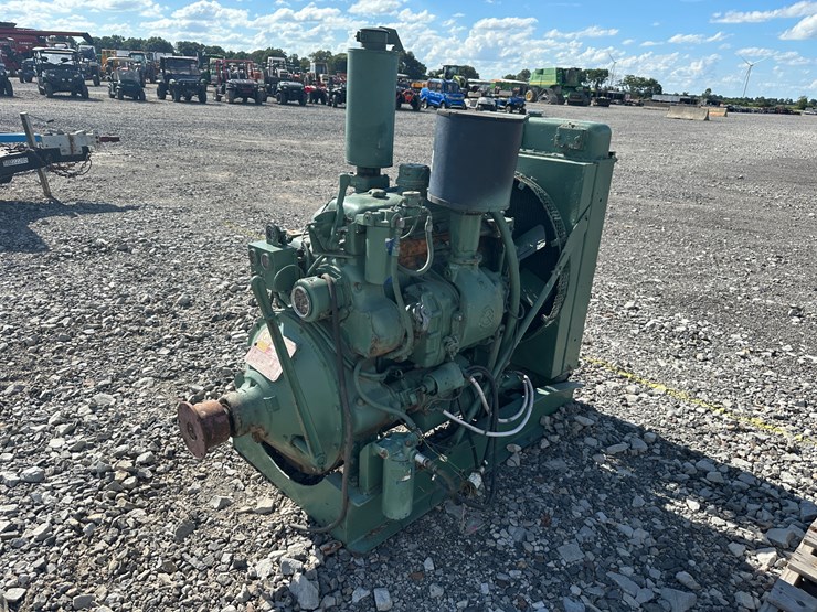 #42-•-detroit-4-cyl-power-unit-inv#:-25571-image-2