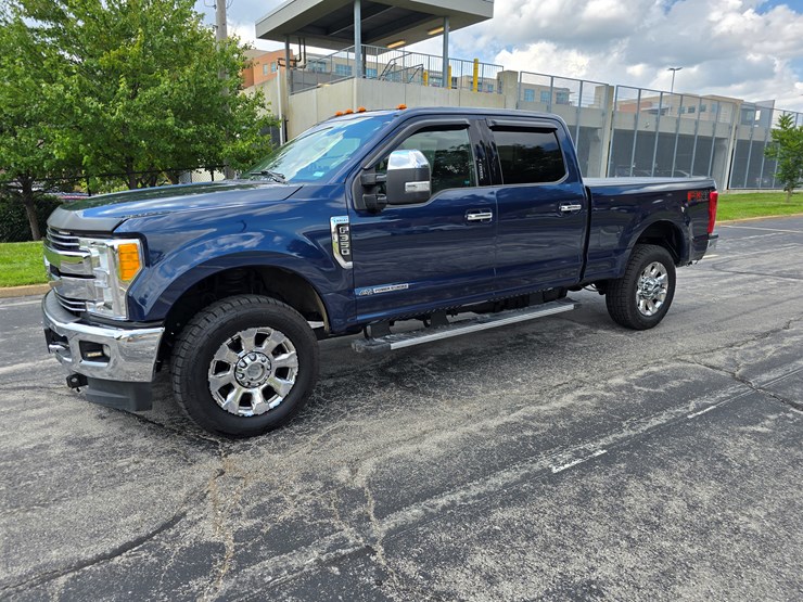 2017-ford-f350-image-5