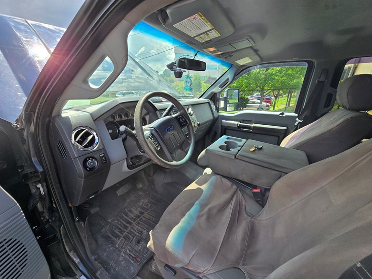2015-ford-f350-image-59